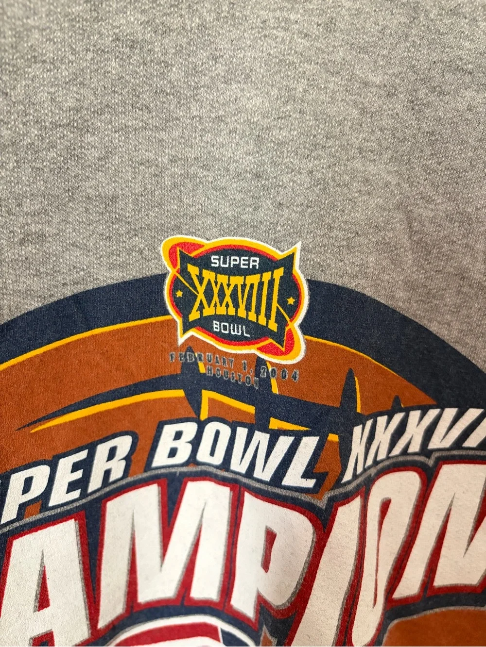 Vintage New England patriots Super Bowl champions 2004 jerzees crewneck sweater